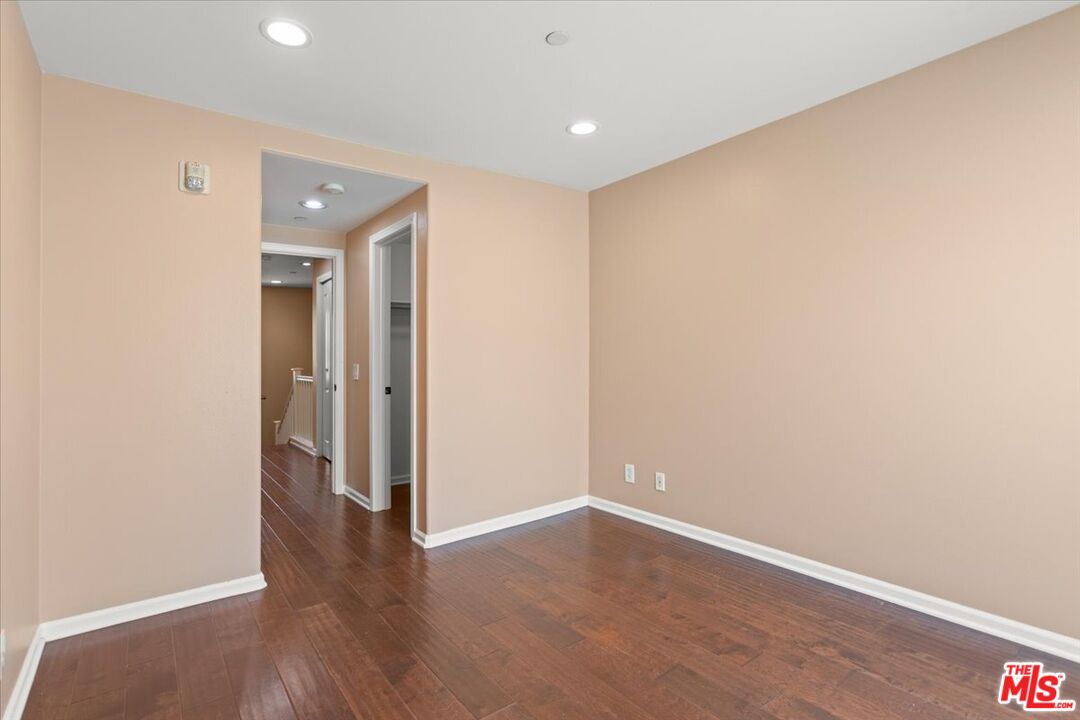 1749 Grand Ave Unit: 6