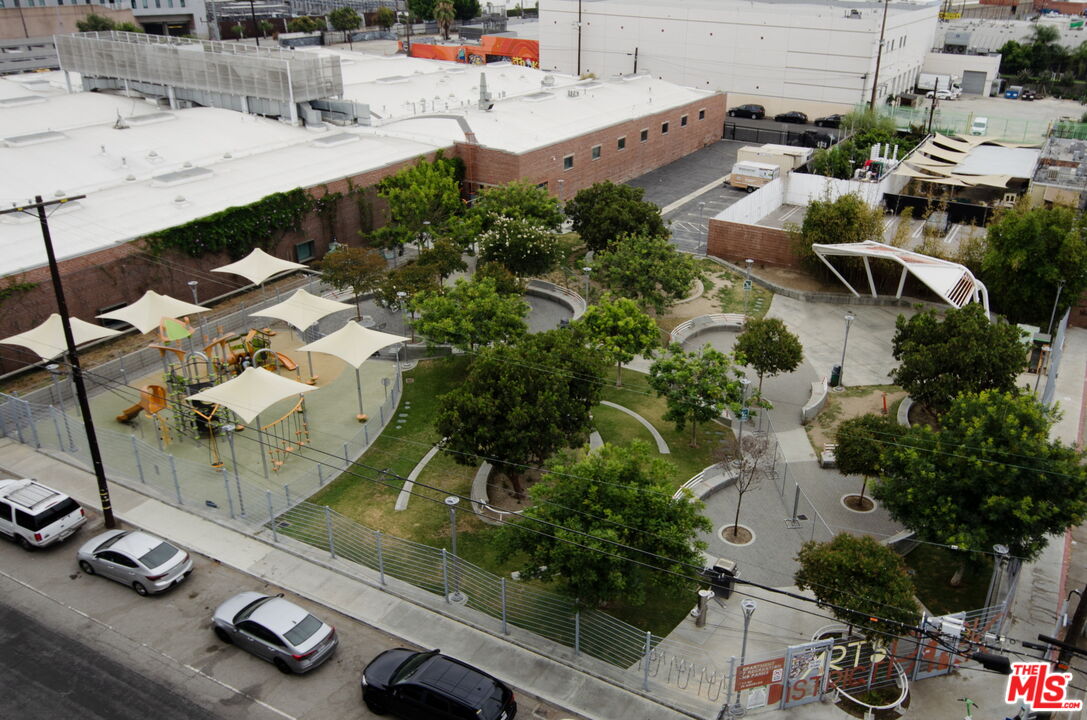 527 Molino St Unit: 217