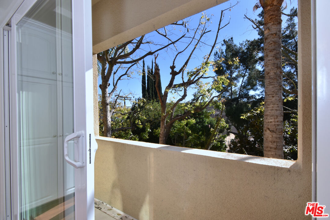 12841 Bloomfield St Unit: 306