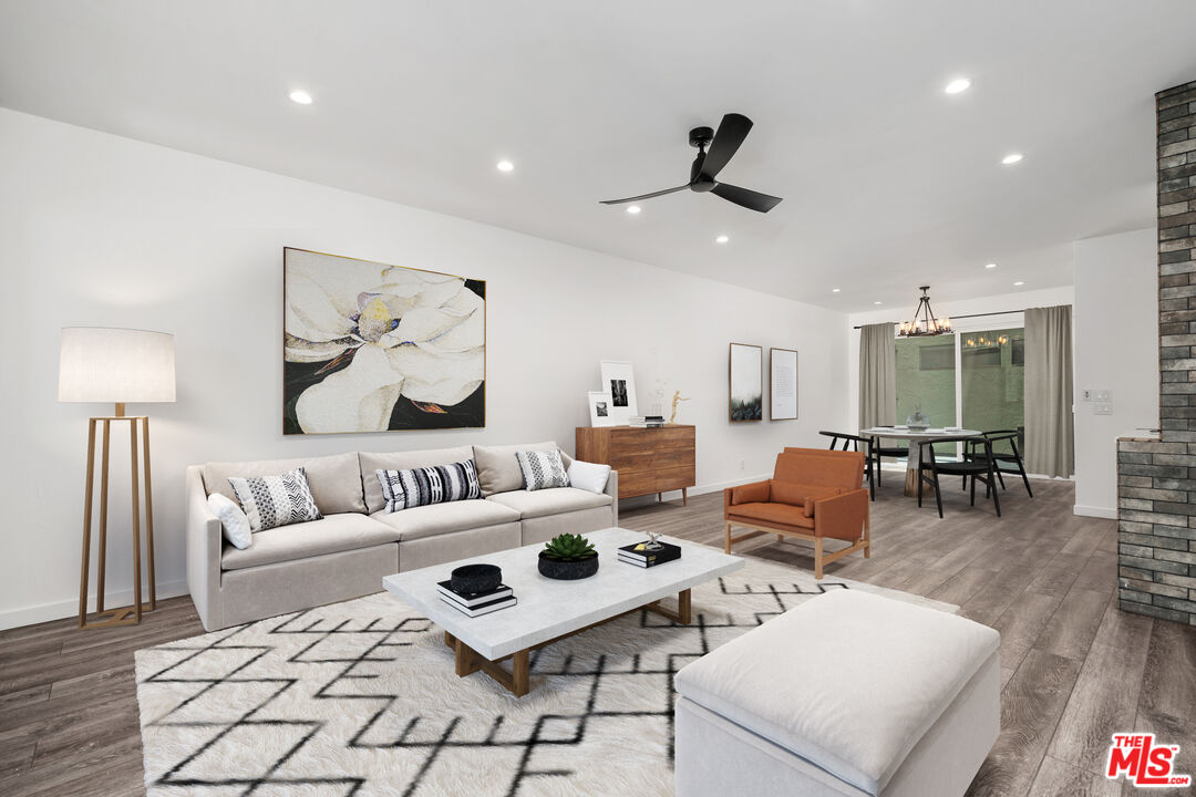 9000 Cynthia St Unit: 205