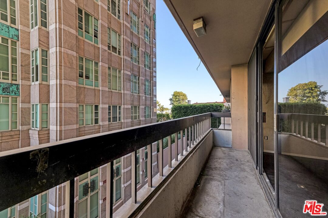 10590 Wilshire Blvd Unit: 504