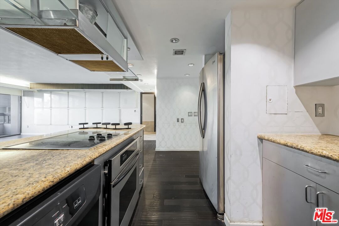 10590 Wilshire Blvd Unit: 504