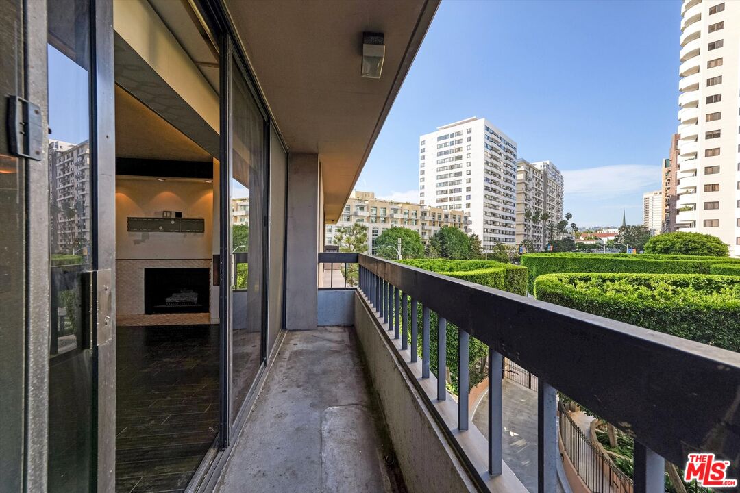 10590 Wilshire Blvd Unit: 504