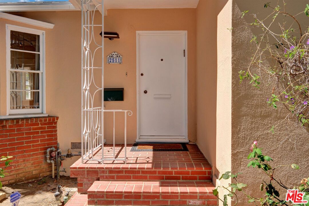 2511 Castle Heights Ave