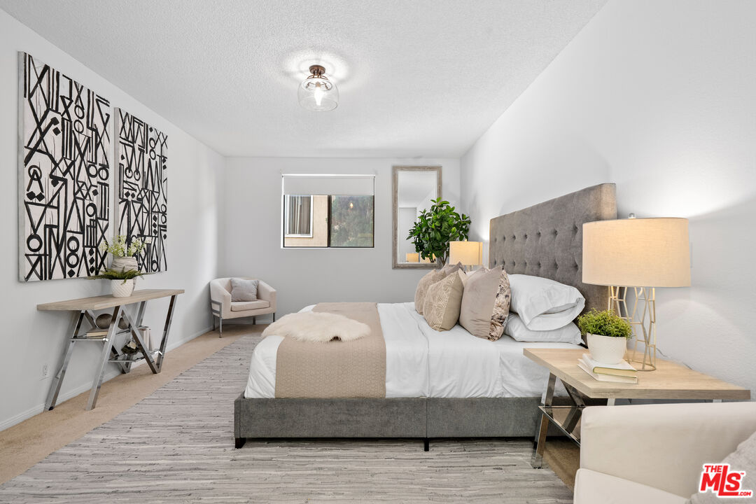 11982 Kiowa Ave Unit: 203