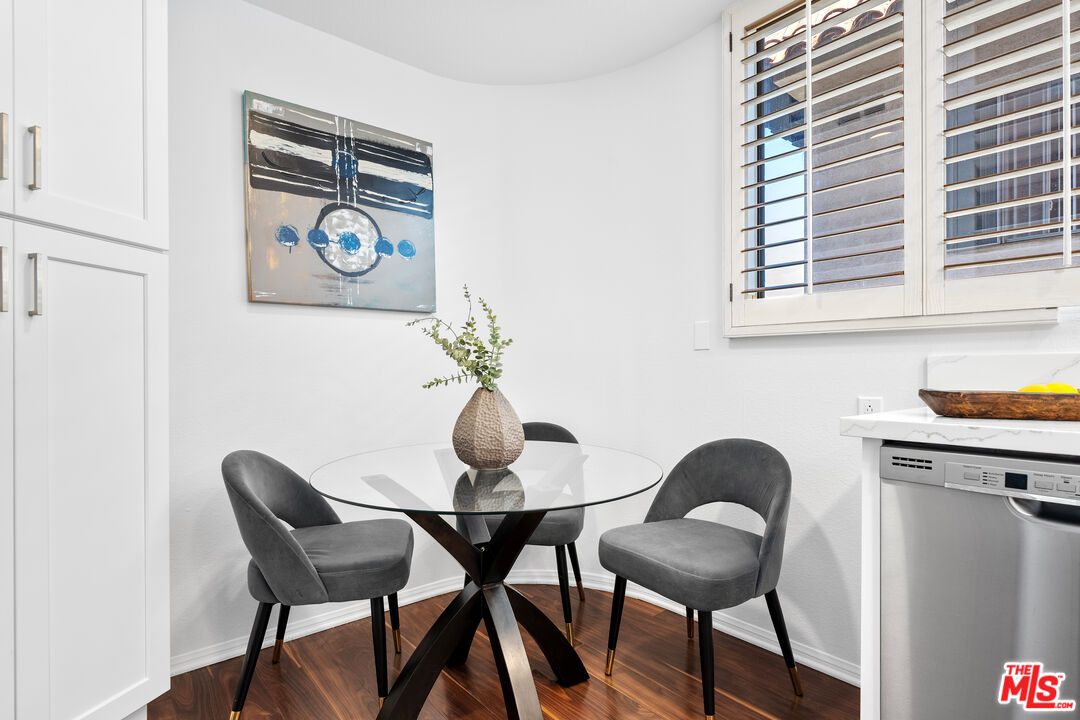 11982 Kiowa Ave Unit: 203