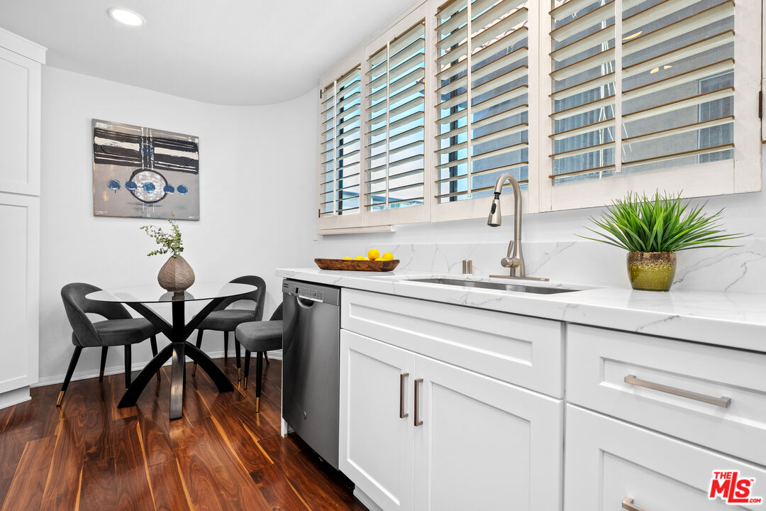 11982 Kiowa Ave Unit: 203