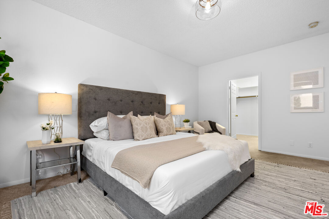 11982 Kiowa Ave Unit: 203