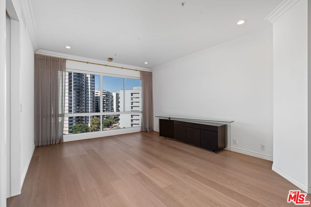 10490 Wilshire Blvd Unit: 1004