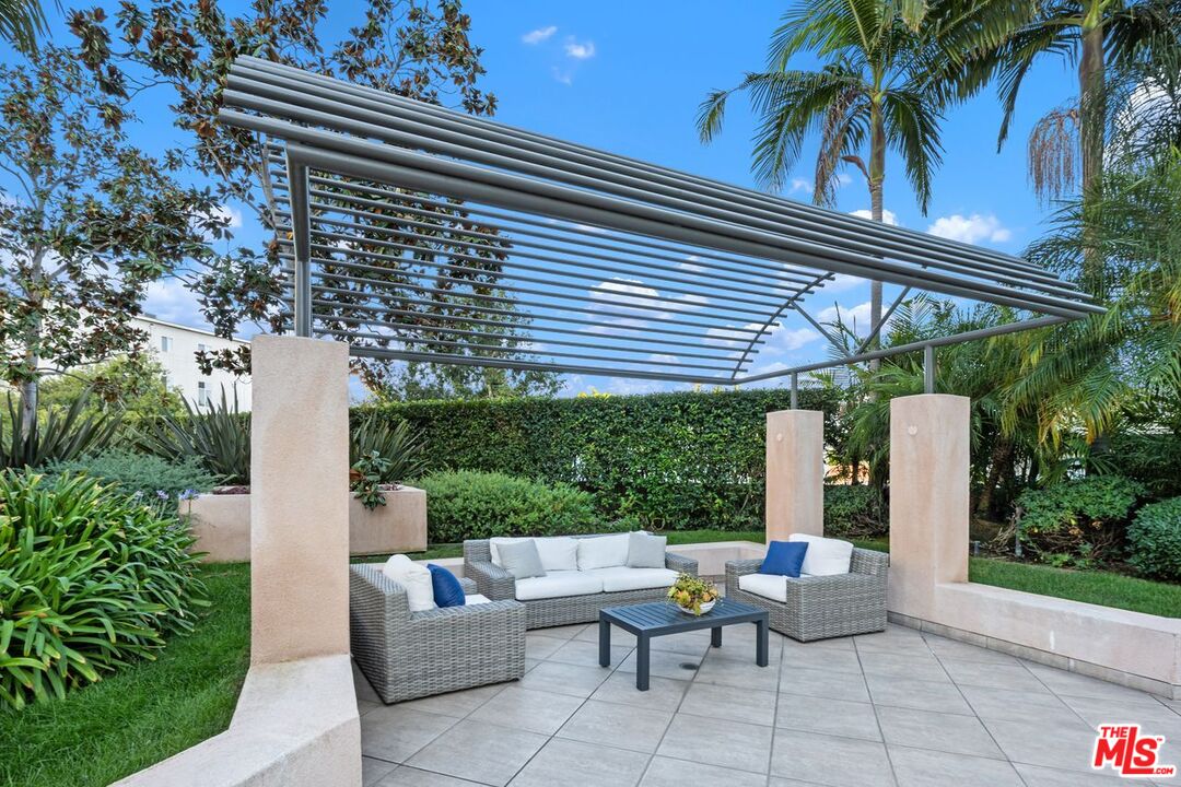 10490 Wilshire Blvd Unit: 1004