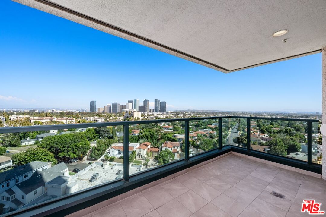 10490 Wilshire Blvd Unit: 1004