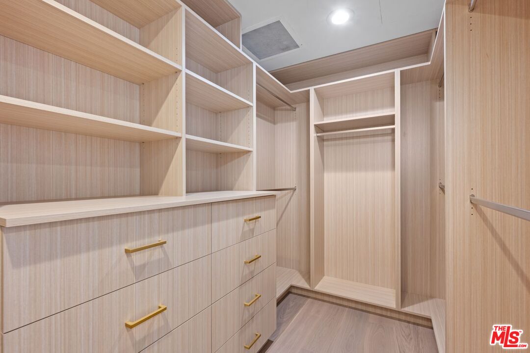 10490 Wilshire Blvd Unit: 1004