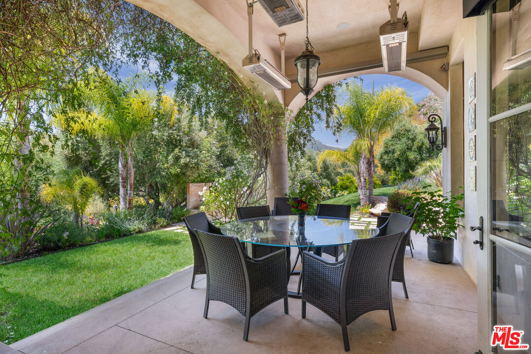 31823 Lobo Canyon Rd