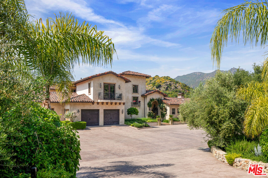 31823 Lobo Canyon Rd