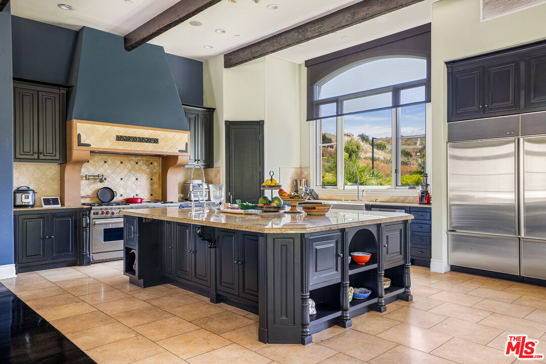 31823 Lobo Canyon Rd