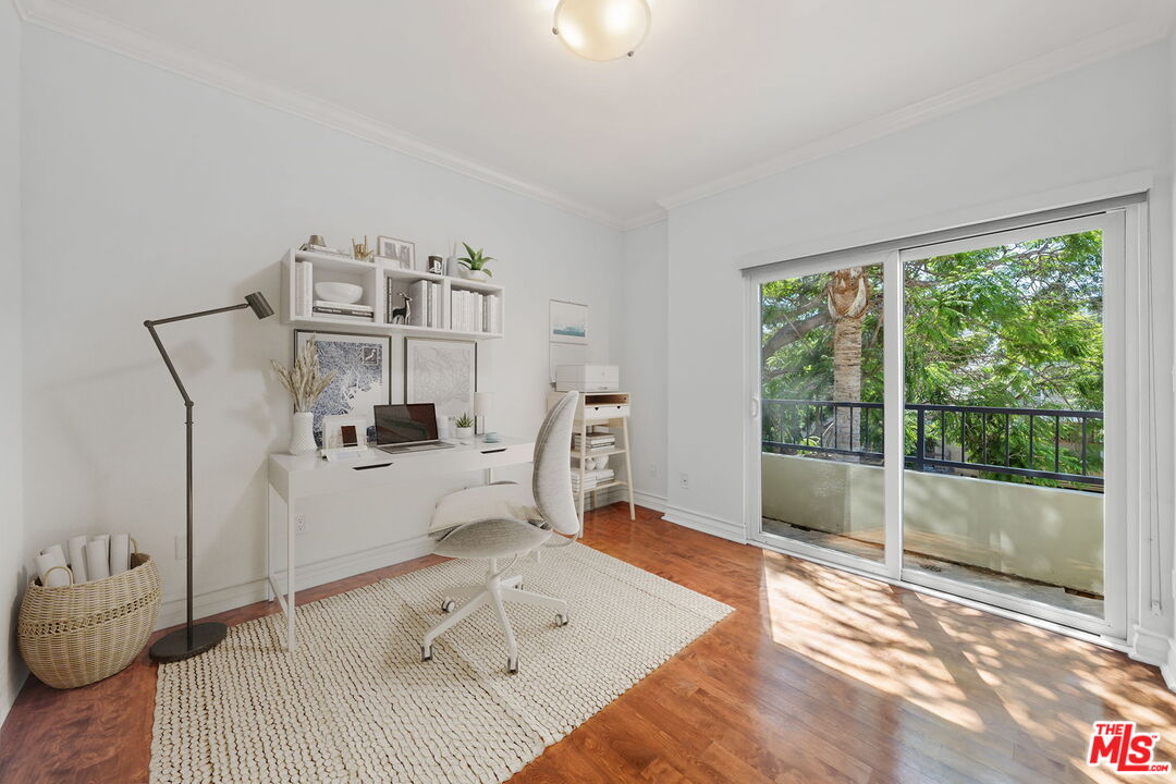 1726 Stoner Ave Unit: 102