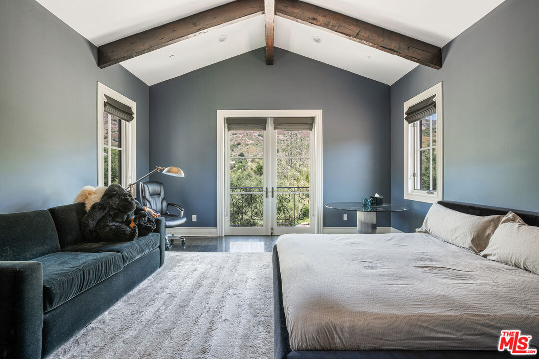 31823 Lobo Canyon Rd