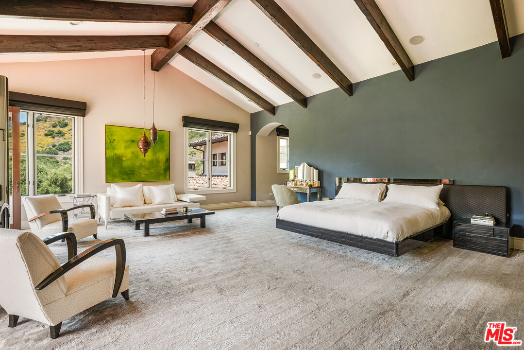 31823 Lobo Canyon Rd