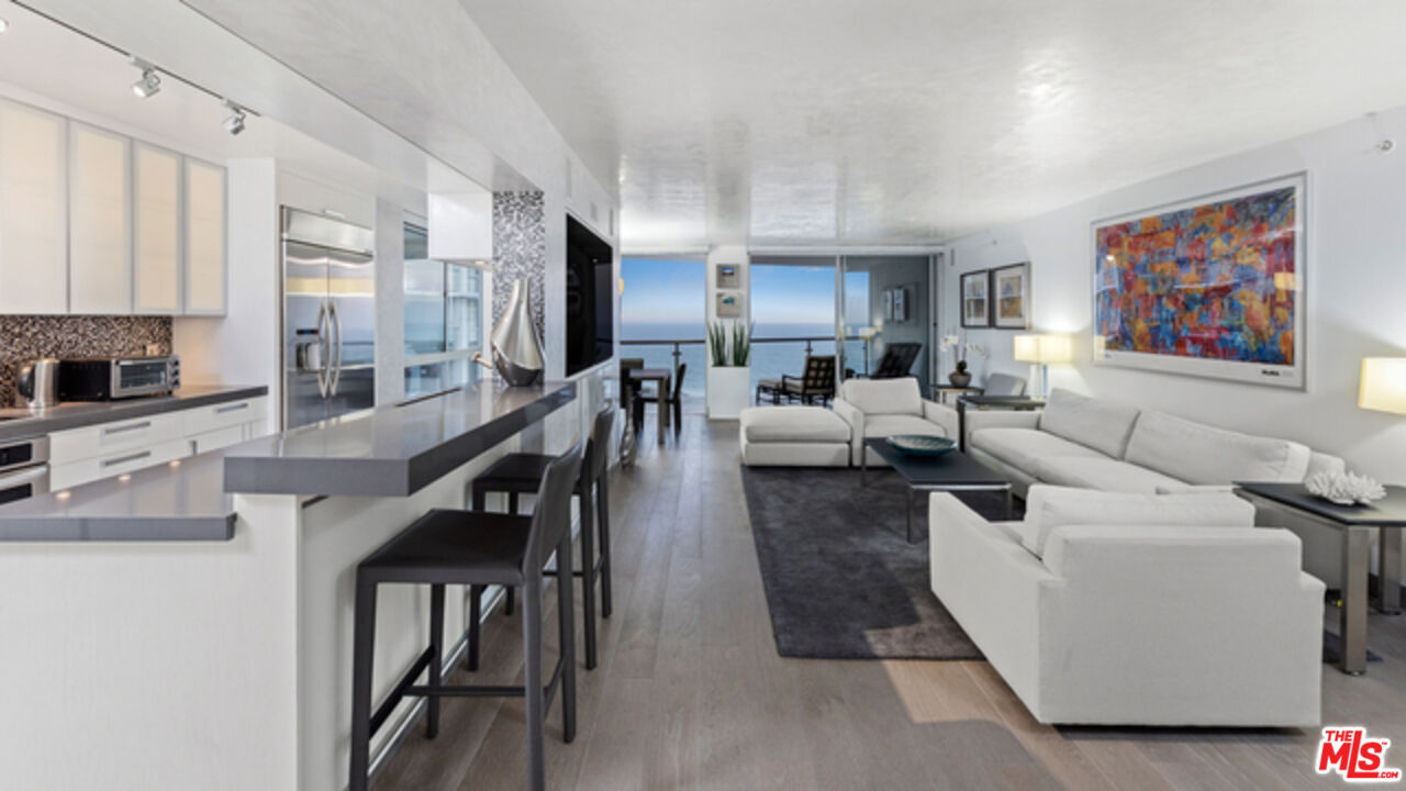 201 Ocean Ave Unit: 1604P