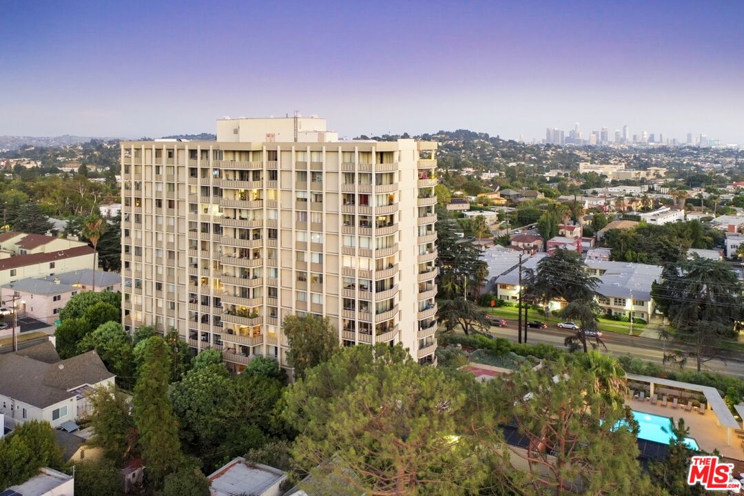 4411 Los Feliz Blvd Unit: 1205
