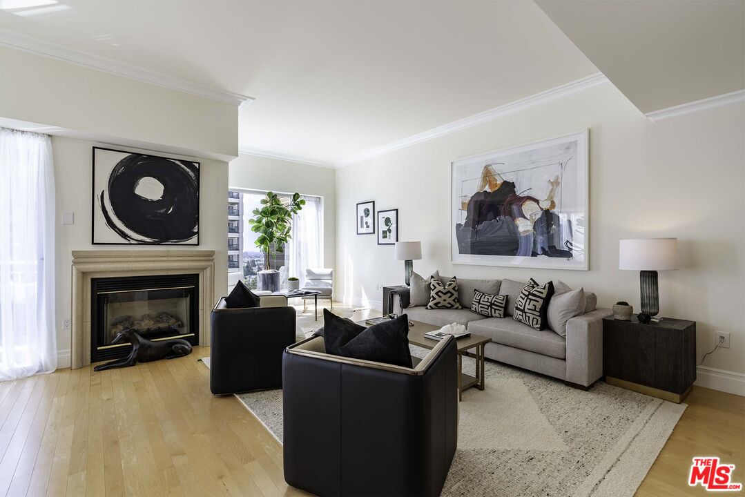 10727 Wilshire Blvd Unit: 806