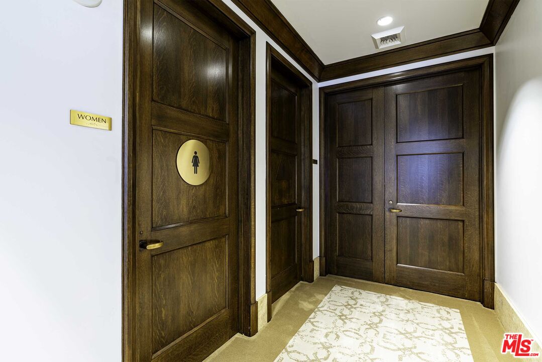 10727 Wilshire Blvd Unit: 806