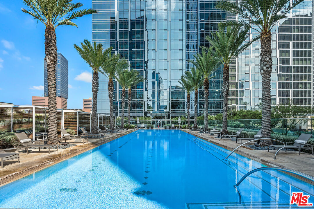 877 Francisco St Unit: 3202