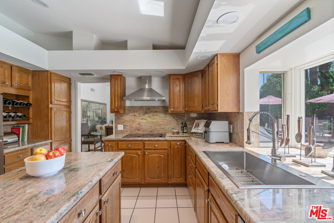 3599 E EL GAUCHO CIR