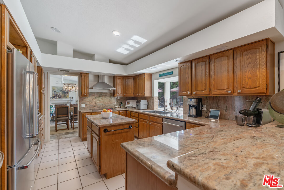 3599 E EL GAUCHO CIR