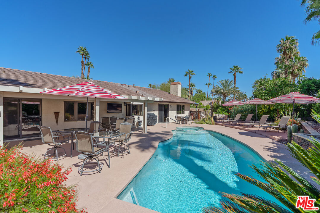 3599 E EL GAUCHO CIR