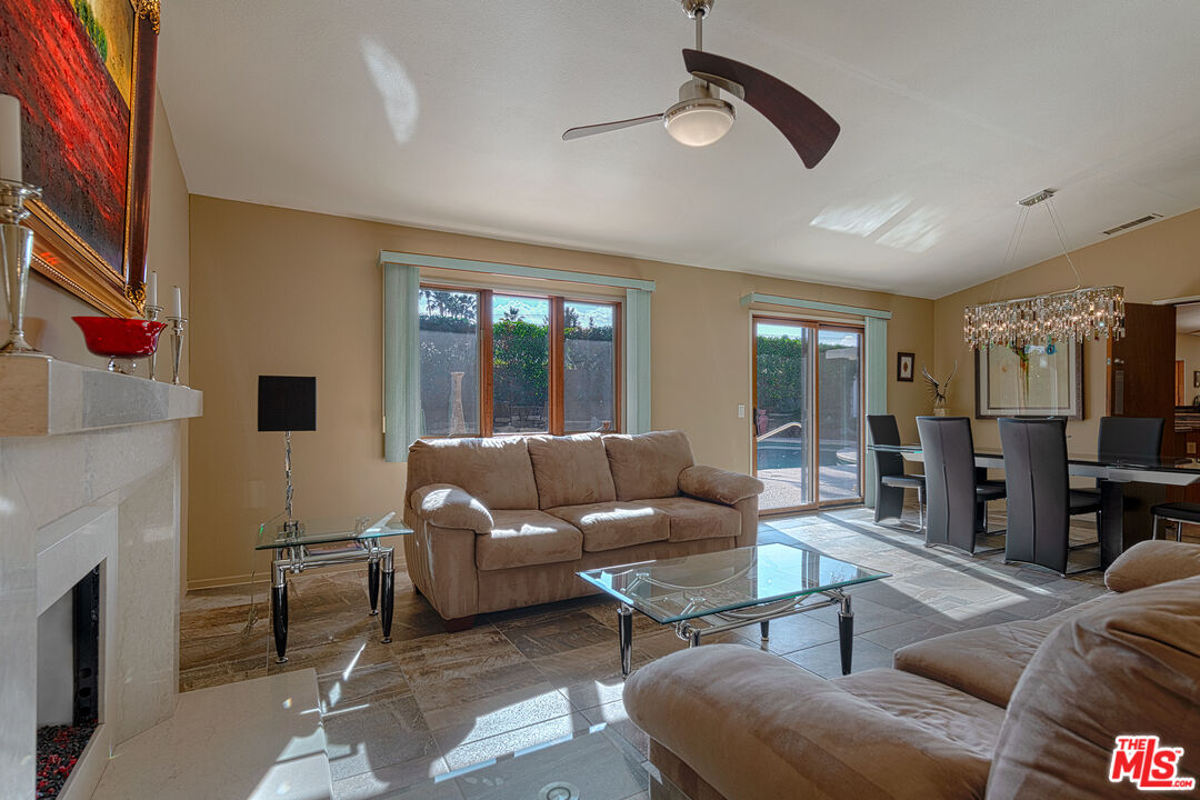 3599 E EL GAUCHO CIR