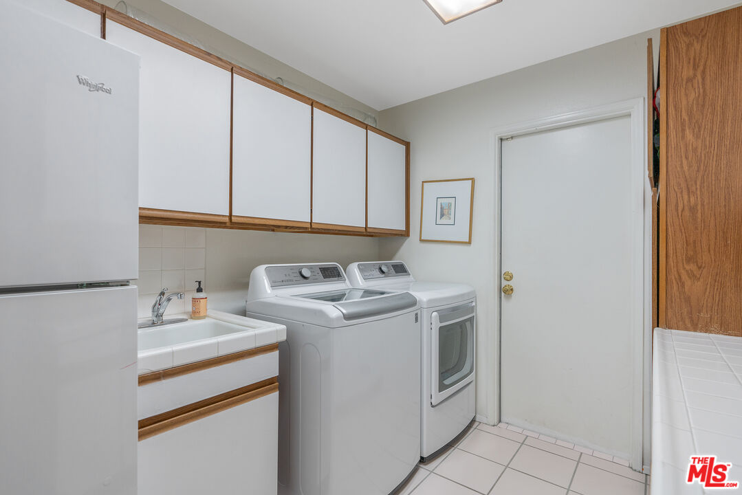 3599 E EL GAUCHO CIR