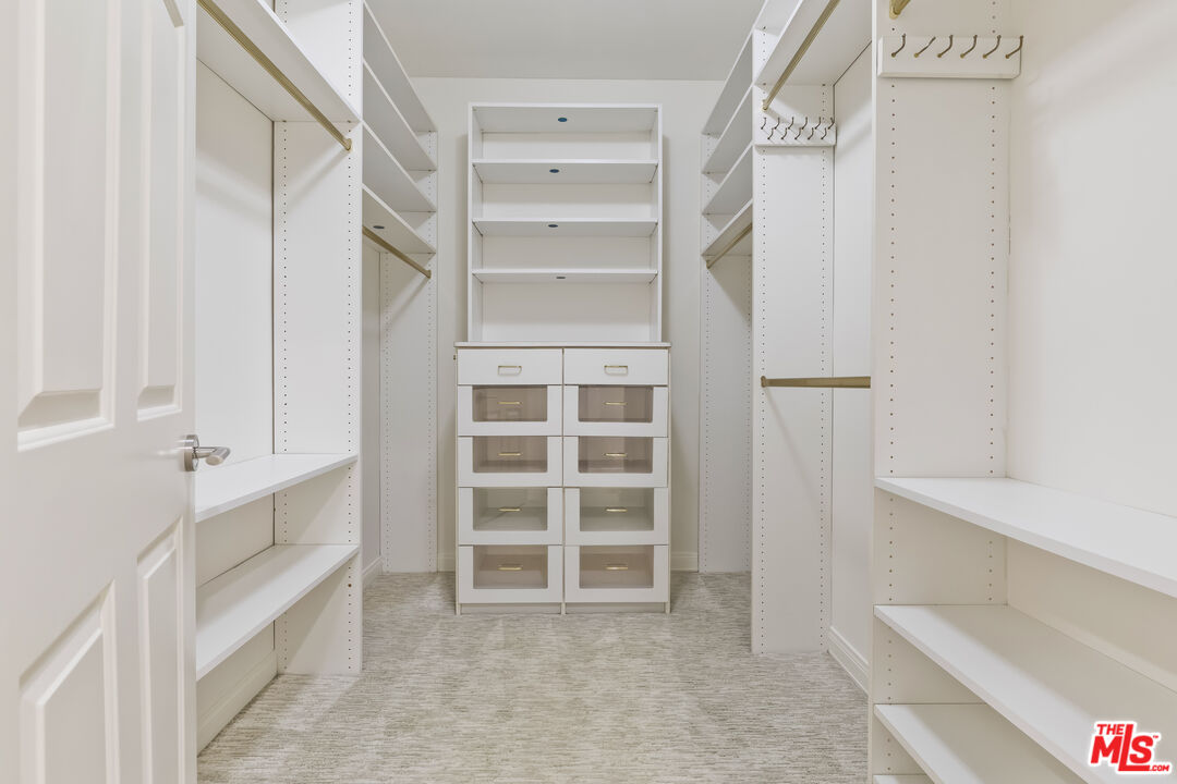 121 N Almont Dr Unit: 103