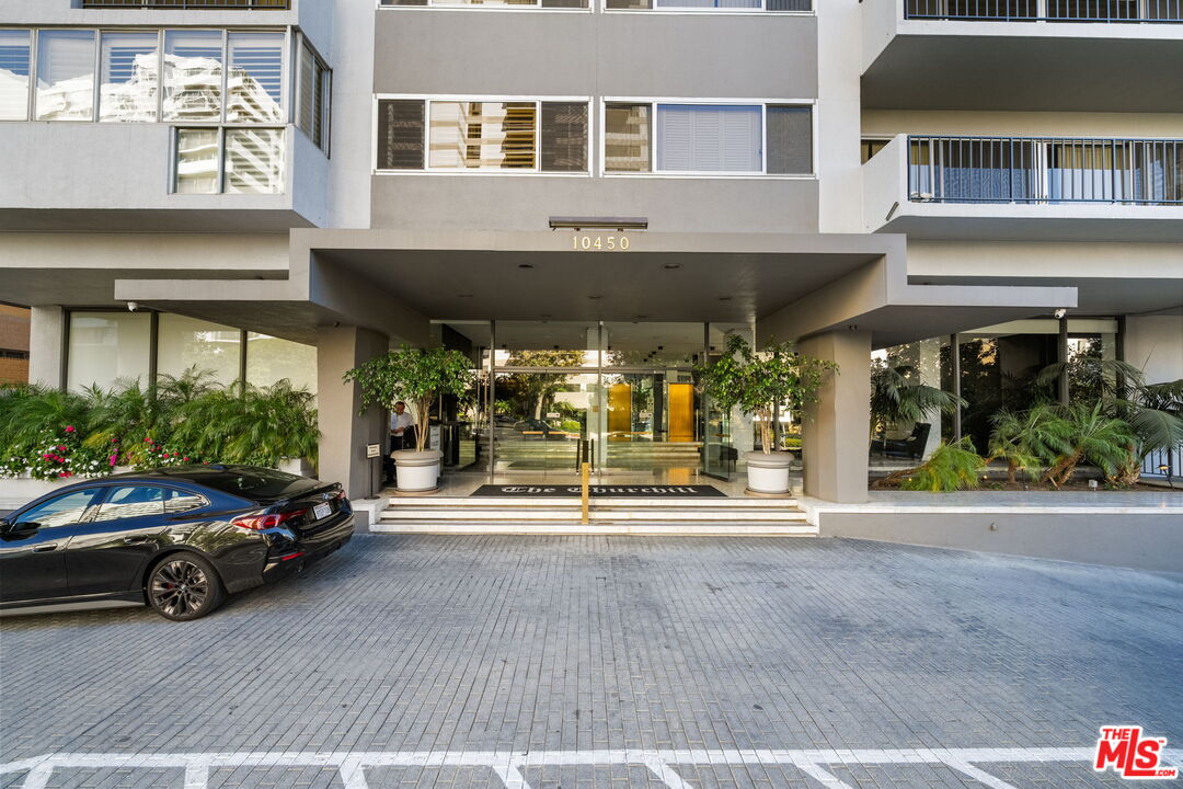 10450 Wilshire Blvd Unit: 5G