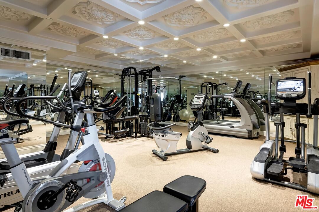 10795 Wilshire Blvd Unit: 403