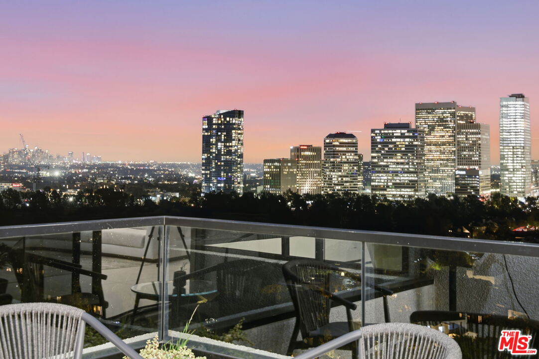 10350 Wilshire Blvd Unit: 1203