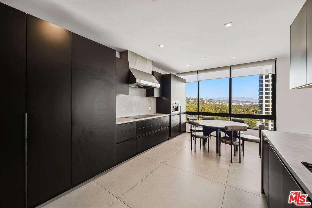 10350 Wilshire Blvd Unit: 1203