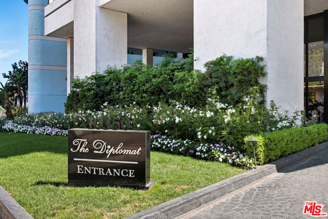 10350 Wilshire Blvd Unit: 1203