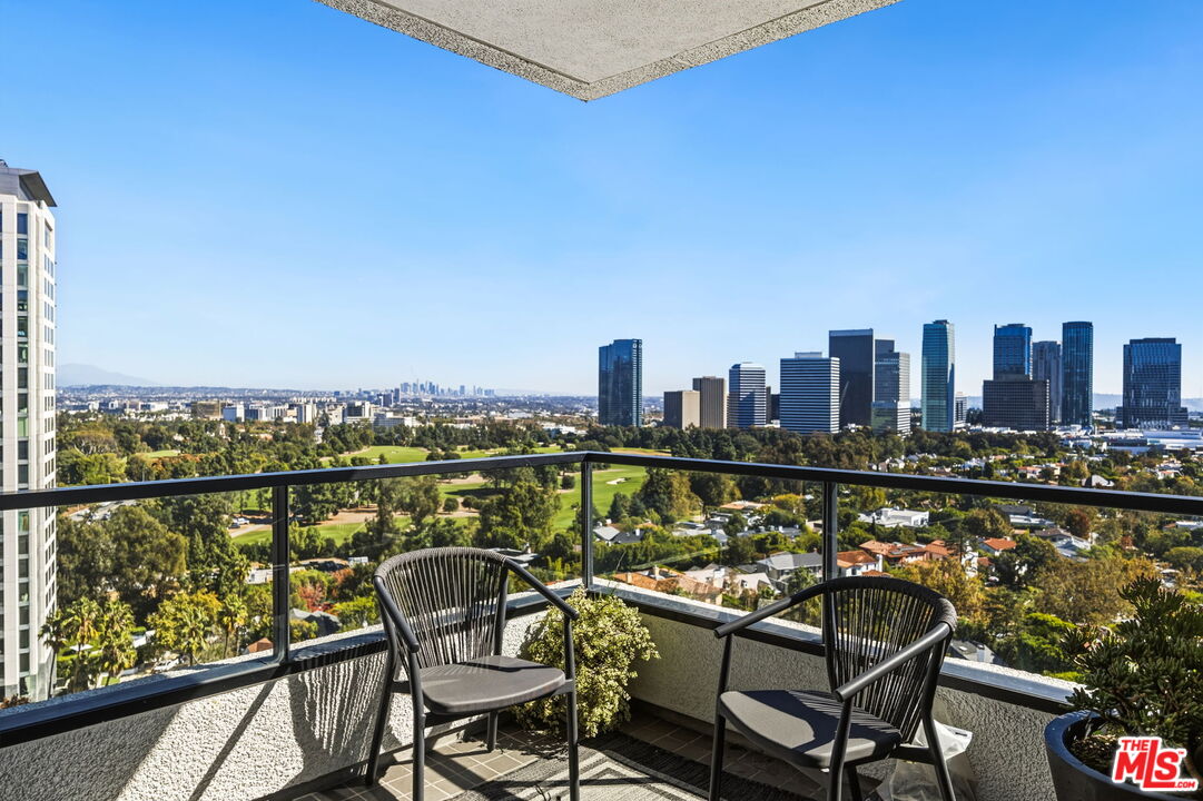 10350 Wilshire Blvd Unit: 1203