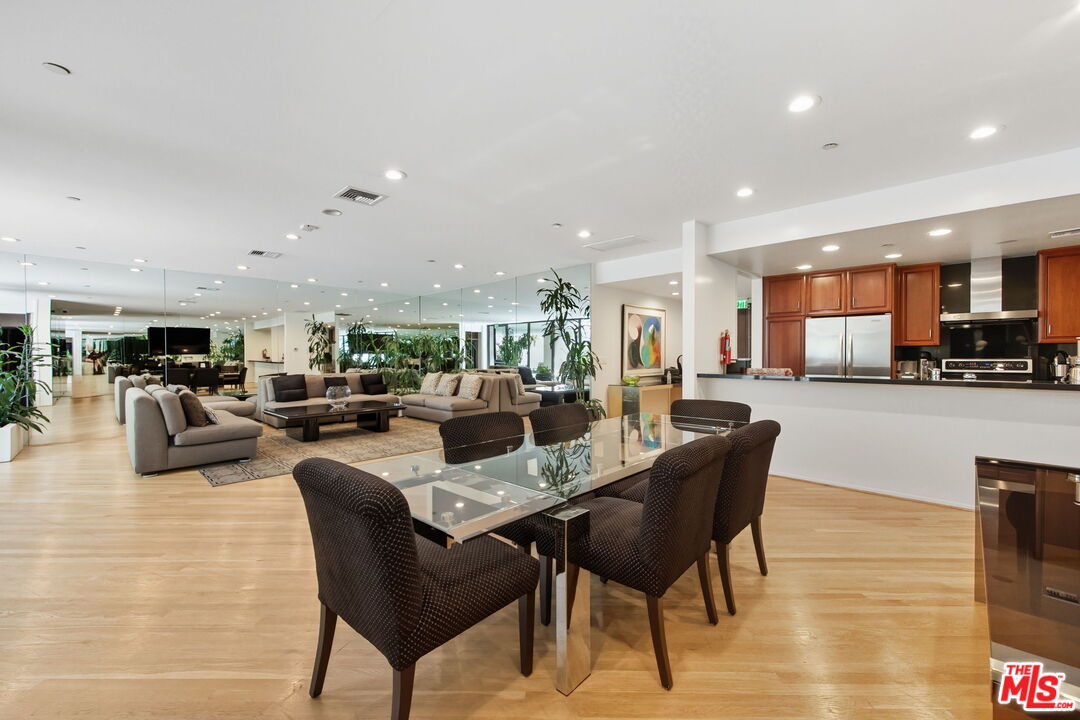 10350 Wilshire Blvd Unit: 1203