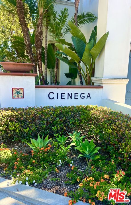 1749 Grand Ave Unit: 6