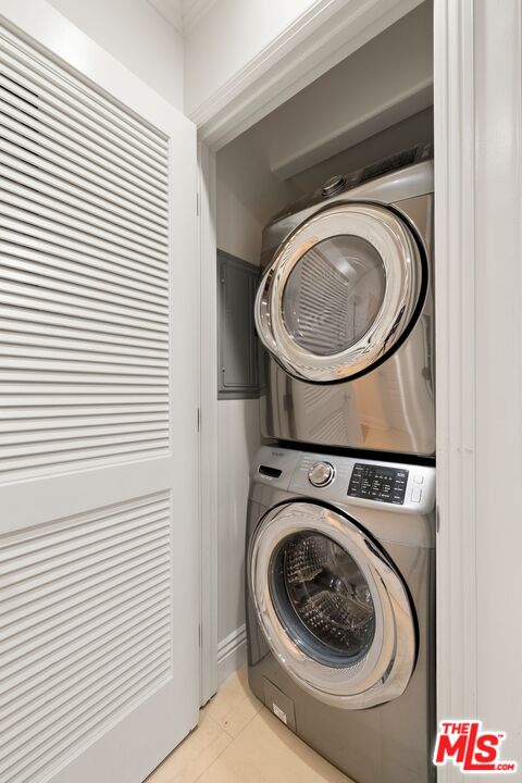 11749 Goshen Ave Unit: 102