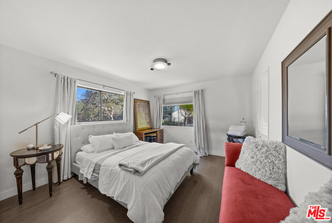 14550 Round Valley Dr