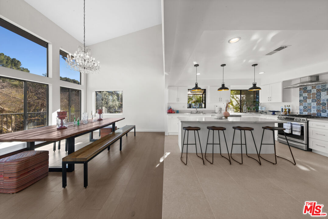 14550 Round Valley Dr