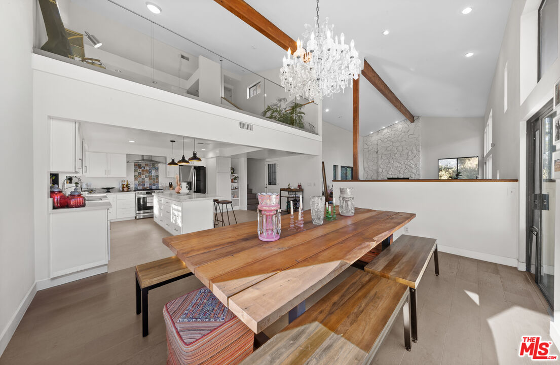 14550 Round Valley Dr