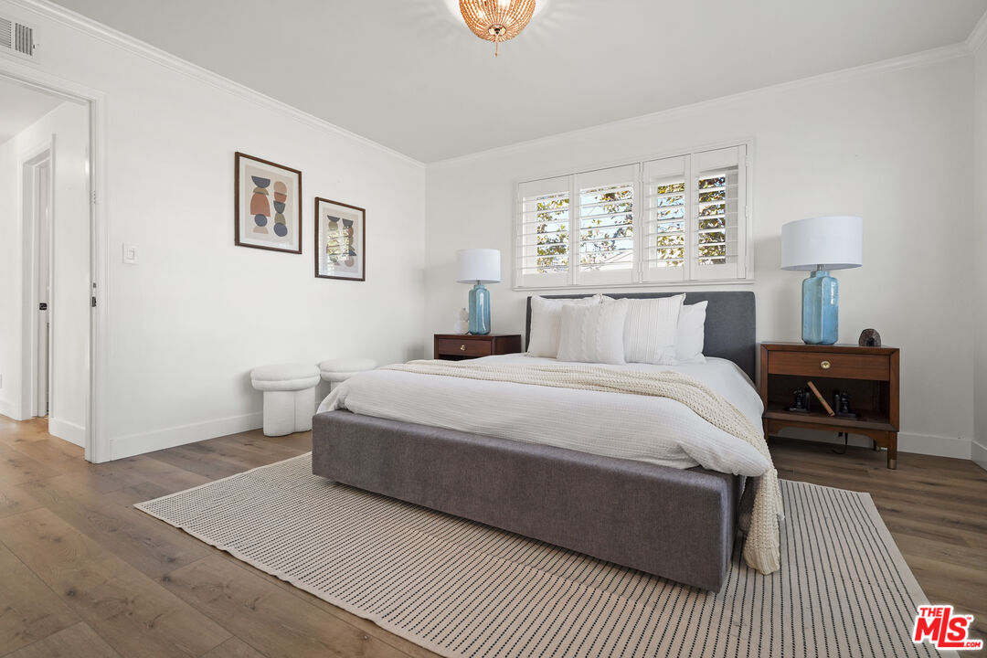 11001 Garden Grove Ave