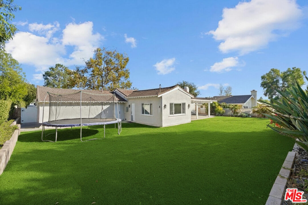 11001 Garden Grove Ave