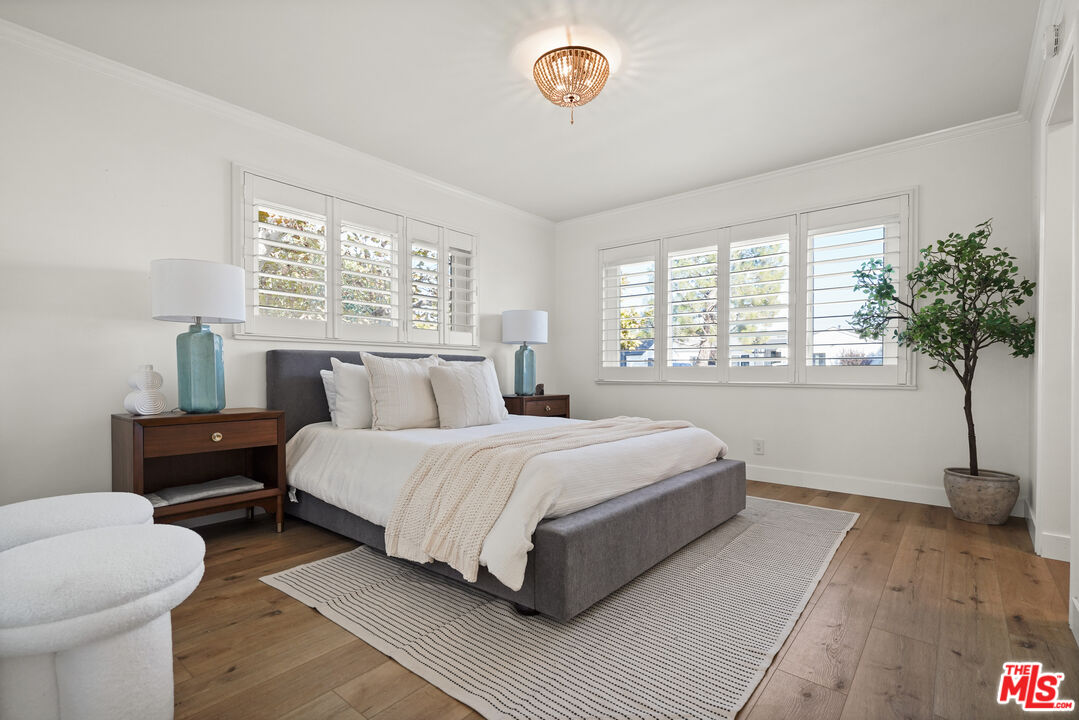 11001 Garden Grove Ave