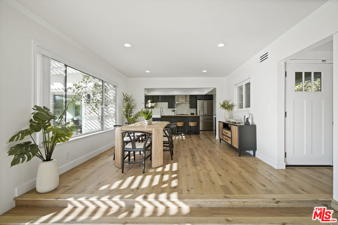 11001 Garden Grove Ave