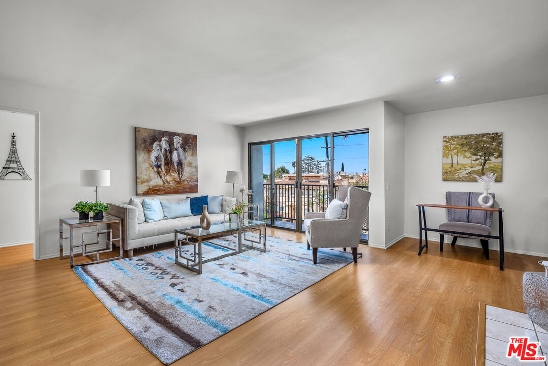 14804 Magnolia Blvd Unit: 12